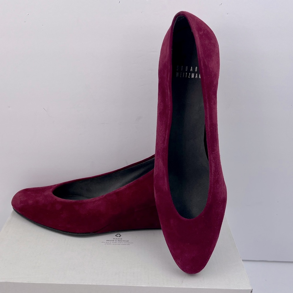 STUART WEITZMAN BURGUNDY/RED SUEDE WEDGES, SIZE 8.5M, MINT CONDITION